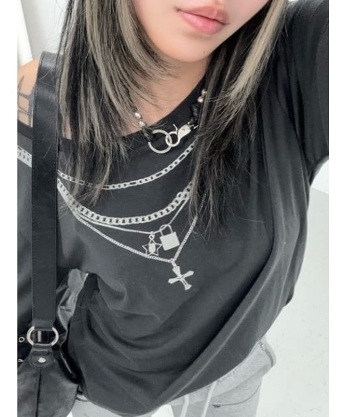 LAGUA GEM(ラグアジェム)の「PENDANT PRINT ロングスリーブTシャツ(Tシャツ/カットソー・レディース・ブラック/カーキ/アイボリー・FREE)」の22枚目の写真