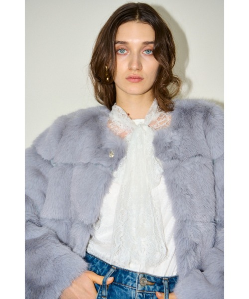 美品 完売 定価¥56,100 キヨコタカセ ノーカラー ファー コート K.T キヨコ タカセ（K.T KIYOKO TAKASE）｜ジャケット・コート一覧1