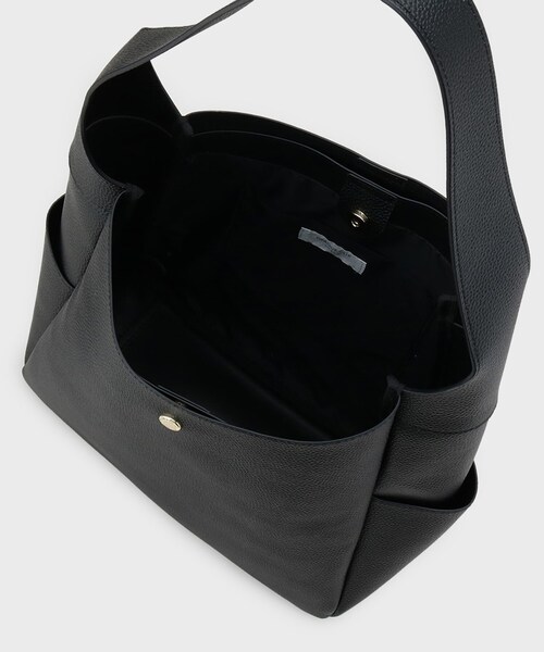 OPAQUE.CLIP（オペークドットクリップ）の「シュリンク合皮ワンハンドルトートバッグ【軽量／A4サイズ対応】（トートバッグ・レディース・ナチュラル/アイボリー/ブラック・00）」の18枚目の写真