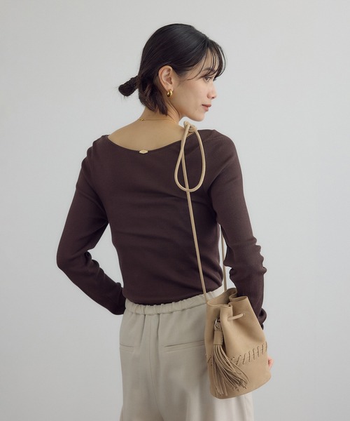 SALON adam et rope'（サロン アダム エ ロペ）の「【W S（ドゥーブル）】レザードロストミニバッグ（ショルダーバッグ・レディース・ベージュ/ホワイト・FREE）」の4枚目の写真