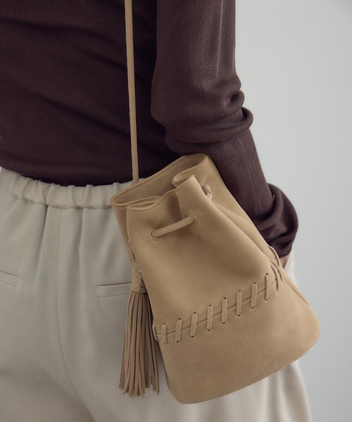 SALON adam et rope'（サロン アダム エ ロペ）の「【W S（ドゥーブル）】レザードロストミニバッグ（ショルダーバッグ・レディース・ベージュ/ホワイト・FREE）」の5枚目の写真