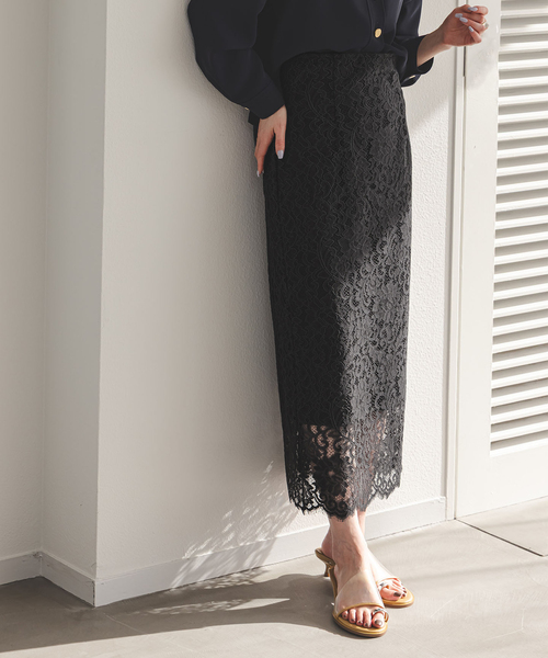 Noble(ノーブル)の「《追加 / WEB+一部店舗限定》リバーレースIラインスカート2(スカート・レディース・スミクロ/チョコ・40/38/36/34)」の1枚目の写真