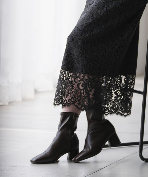 Noble(ノーブル)の「《追加 / WEB+一部店舗限定》リバーレースIラインスカート2(スカート・レディース・スミクロ/チョコ・40/38/36/34)」の15枚目の写真