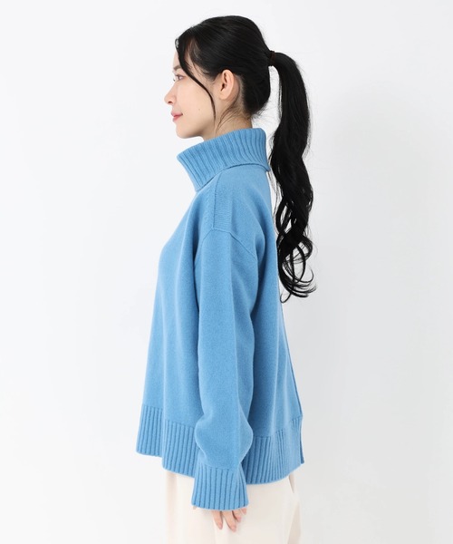 STRAWBERRY-FIELDS（ストロベリーフィールズ）の「アルジーウール_タートルネックウールプルオーバー（ニット/セーター・レディース・ブルー/グリーン/ピンク/チャコール/ライトグレー・2）」の7枚目の写真