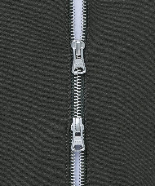 MUSINSA STANDARD(ムシンサスタンダード)の「リラックスミニマルジャケットノンポケット【ダスティカーキ】(ブルゾン・メンズ・その他・LARGE/MEDIUM)」の7枚目の写真