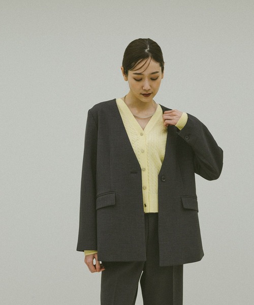 GLOBAL WORK(グローバルワーク)の「ウツクシルエットWクロスジャケット/603985(テーラードジャケット・レディース・ブラック/チャコールグレー/モカ・SMALL/MEDIUM/LARGE)」の9枚目の写真