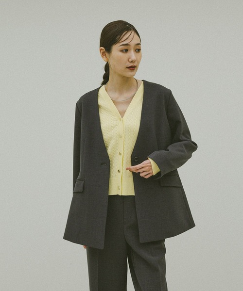 GLOBAL WORK(グローバルワーク)の「ウツクシルエットWクロスジャケット/603985(テーラードジャケット・レディース・ブラック/チャコールグレー/モカ・SMALL/MEDIUM/LARGE)」の12枚目の写真