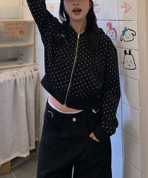 WEGO（ウィゴー）の「WEGO/ドット柄ショート丈フルジップパーカー（パーカー・レディース・ブラック・MEDIUM/LARGE）」の10枚目の写真