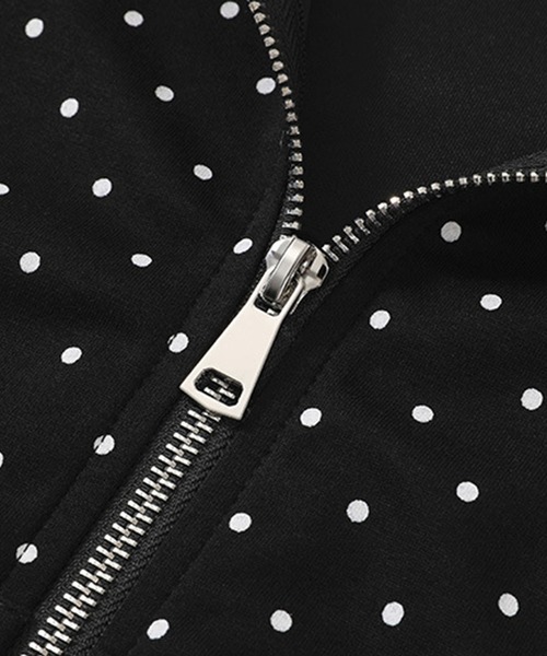 WEGO（ウィゴー）の「WEGO/ドット柄ショート丈フルジップパーカー（パーカー・レディース・ブラック・MEDIUM/LARGE）」の22枚目の写真