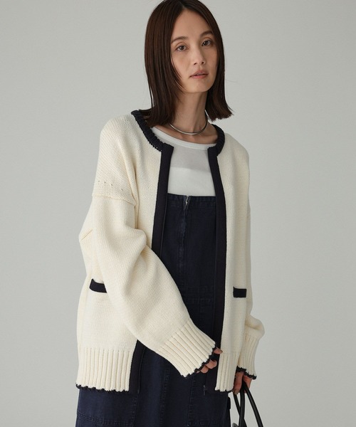 BABYLONE(バビロン)の「クラシックバイカラーニット(ニット/セーター・レディース・ホワイト/ブラック・フリー)」の3枚目の写真