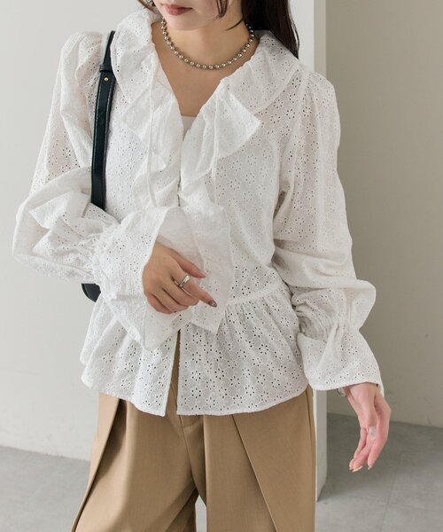 mystic（ミスティック）の「フラワー刺繍フリルブラウス（シャツ/ブラウス・レディース・ミント/ブラック/オフホワイト・FREE）」の12枚目の写真