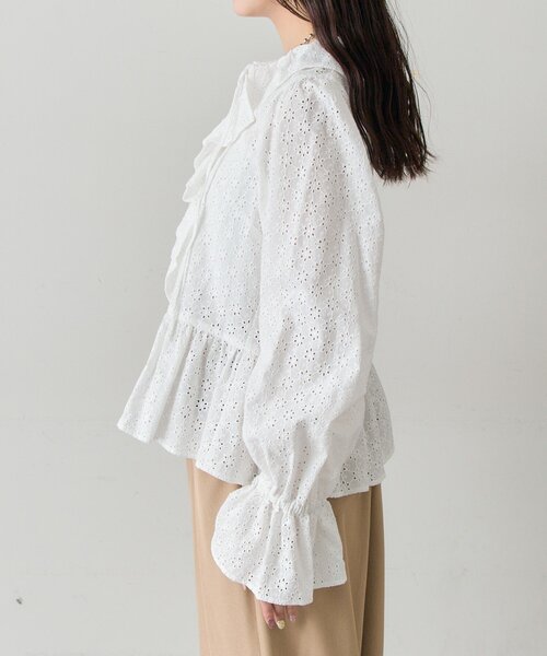 mystic（ミスティック）の「フラワー刺繍フリルブラウス（シャツ/ブラウス・レディース・ミント/ブラック/オフホワイト・FREE）」の21枚目の写真