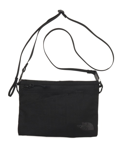 THE NORTH FACE(ザノースフェイス)の「THE NORTH FACE Rafter Shoulder Pouch S SP / ザ ノース フェイス ラフター ショルダー ポーチ S SP(ボディバッグ/ウエストポーチ・メンズ・ブラック・FREE)」の1枚目の写真