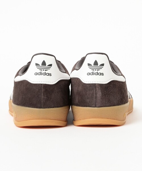 adidas(アディダス)の「【WEB限定】adidas / GAZELLE INDOOR(スニーカー・レディース・ベージュ/ブラウン/ブルー・24.5/24/23.5/23/25)」の10枚目の写真