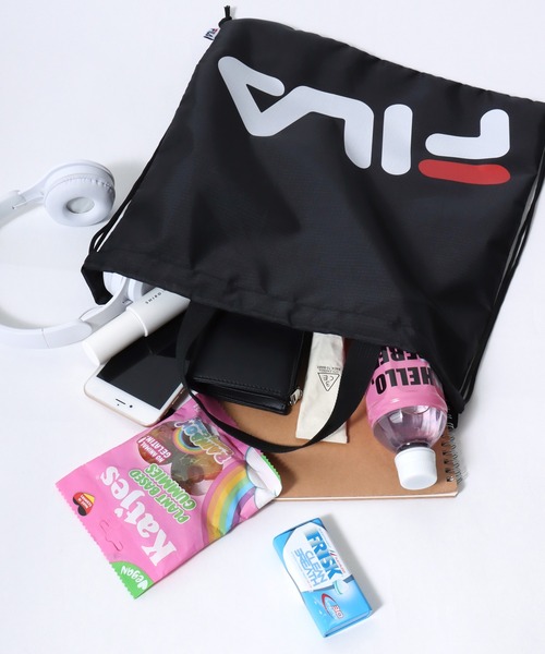 FILA(フィラ)の「FILA(フィラ)ブランドロゴプリント ナップサック/リュック(バックパック/リュック・メンズ・ブラック×ゴールド/ブラック×パープル/ブラック×ブルー/ブラック×レッド/ブラック・FREE)」の6枚目の写真