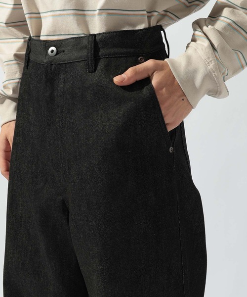 niko and...(ニコアンド)の「リジットワイドデニムパンツ(デニムパンツ・メンズ・ブラック/インディゴブルー・LARGE/MEDIUM)」の7枚目の写真