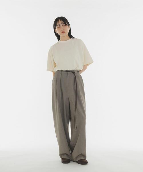 KBF(ケイビーエフ)の「『別注』Lee Izumida×KBF プリントTEE(Tシャツ/カットソー・レディース・アイボリー/ピンク/ネイビー・ONE)」の6枚目の写真