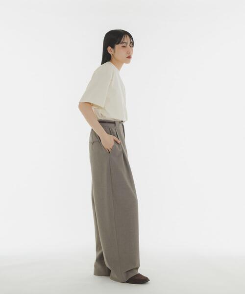 KBF(ケイビーエフ)の「『別注』Lee Izumida×KBF プリントTEE(Tシャツ/カットソー・レディース・アイボリー/ピンク/ネイビー・ONE)」の7枚目の写真