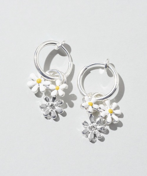 GOLDY（ゴールディ）の「カラー ブルーム イヤリング（イヤリング・レディース・シルバー系2/ゴールド系1/ゴールド系2/シルバー系1・FREE）」の14枚目の写真