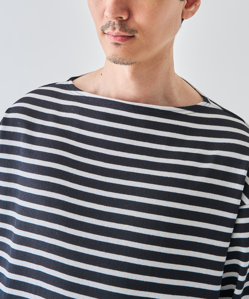 SAINT JAMES(セントジェームス)の「SAINT JAMES(セントジェームス) OUESSANT ルーズ (ボーダー)(Tシャツ/カットソー・メンズ・ホワイト/ブラック・6/5/4)」の17枚目の写真