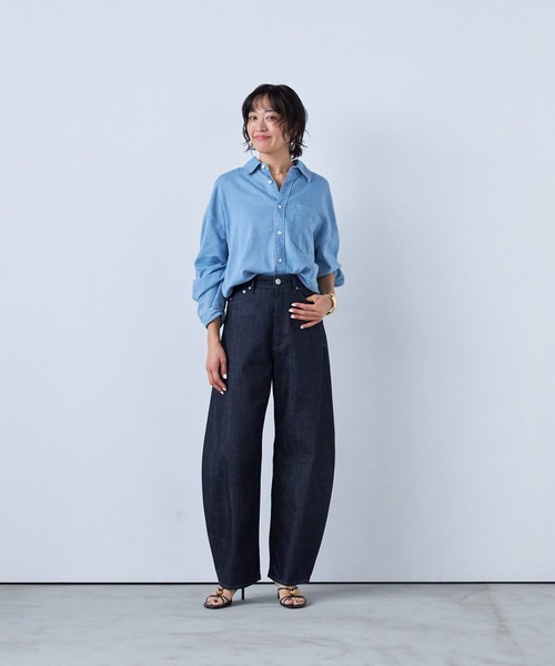 YANUK(ヤヌーク)の「カーブテーパード "LAURA"(デニムパンツ・レディース・ワンウォッシュ・27inch/26inch/25inch/24inch/23inch/22inch/21inch)」の1枚目の写真