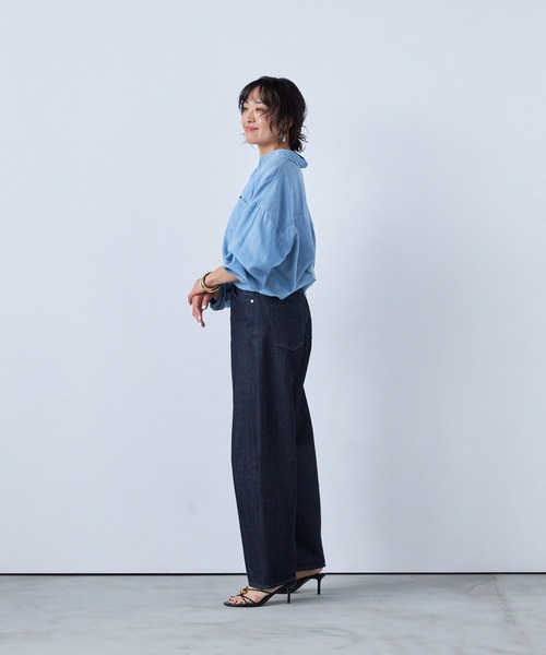 YANUK(ヤヌーク)の「カーブテーパード "LAURA"(デニムパンツ・レディース・ワンウォッシュ・27inch/26inch/25inch/24inch/23inch/22inch/21inch)」の2枚目の写真