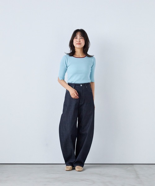 YANUK(ヤヌーク)の「カーブテーパード "LAURA"(デニムパンツ・レディース・ワンウォッシュ・27inch/26inch/25inch/24inch/23inch/22inch/21inch)」の4枚目の写真