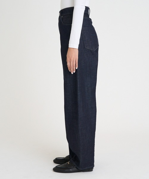YANUK(ヤヌーク)の「カーブテーパード "LAURA"(デニムパンツ・レディース・ワンウォッシュ・27inch/26inch/25inch/24inch/23inch/22inch/21inch)」の7枚目の写真