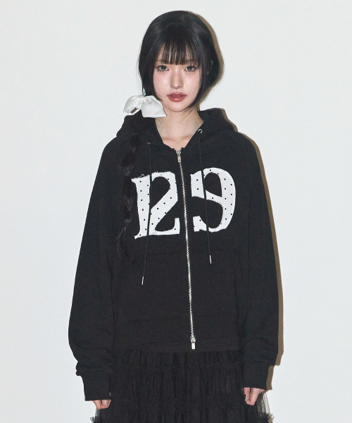 ILLIGO（イリゴ）の「129 ロゴパッチフードジップアップ ブラックドット（パーカー・レディース・その他・SMALL/MEDIUM/LARGE）」の6枚目の写真