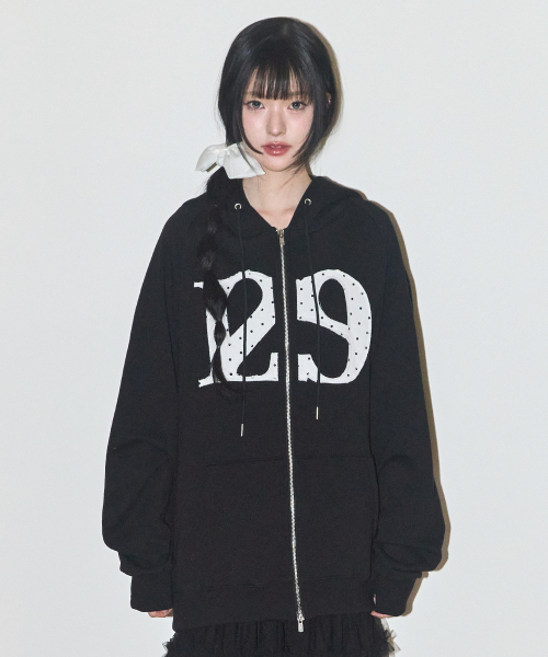 ILLIGO（イリゴ）の「129 ロゴパッチフードジップアップ ブラックドット（パーカー・レディース・その他・SMALL/MEDIUM/LARGE）」の4枚目の写真