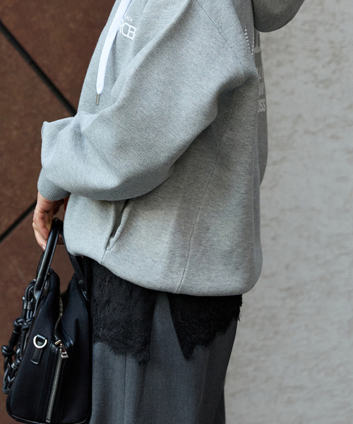 JOURNAL STANDARD（ジャーナルスタンダード）の「《追加4》レースヘム クルーネックシアーロングT（Tシャツ/カットソー・レディース・アイボリー・FREE）」の12枚目の写真