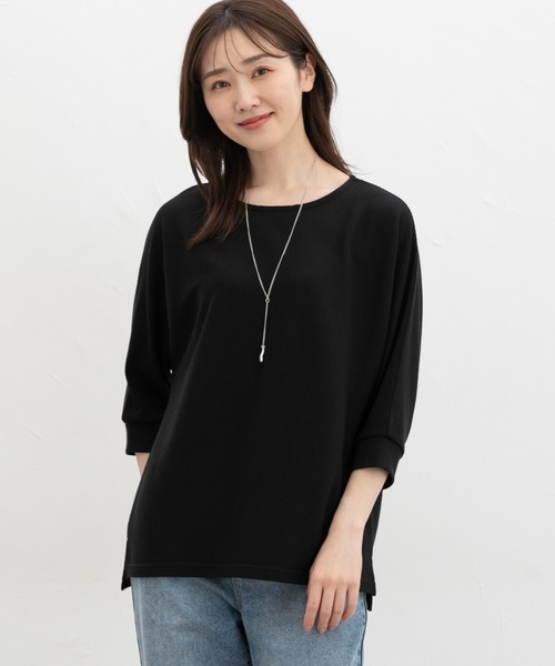 Honeys(ハニーズ)の「【UVカット】7分袖アクセ付ドルマントップス(Tシャツ/カットソー・レディース・オレンジ系その他/ブルー/アイボリー/ブラック/イエロー/ベージュ・L/LL/M)」の11枚目の写真