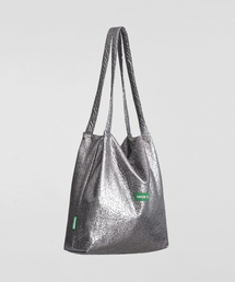 GREEN STUFF（グリーンスタッフ）の「boxy bag 53 - glitter texture titanium silver（ショルダーバッグ）」