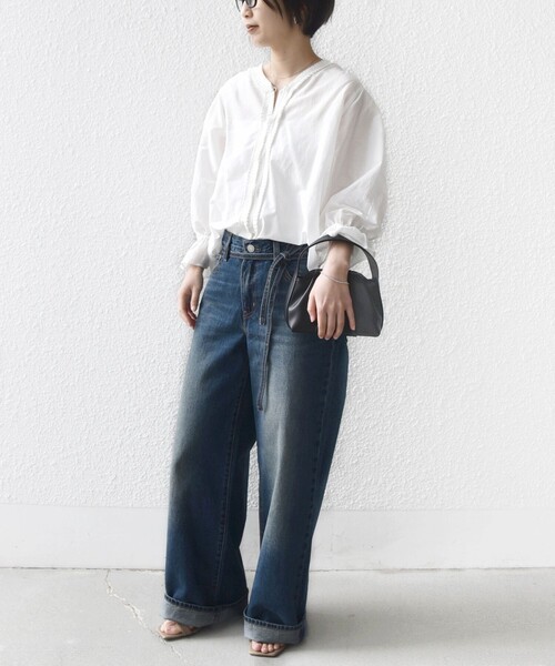 SHIPS（シップス）の「〈手洗い可能〉綿 シルク Vネック フリル タック ブラウス（シャツ/ブラウス・レディース・ネイビー/ライトイエロー/オフホワイト・ONE SIZE）」の11枚目の写真