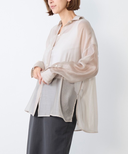 MICA&DEAL(マイカ&ディール)の「シアーシャツ(シャツ/ブラウス・レディース・ライトベージュ/ブルーグレー/ネイビー/ベージュ・FREE)」の18枚目の写真