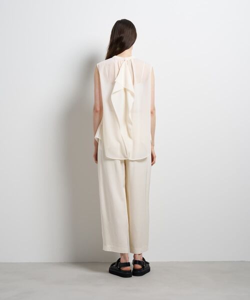 LANVIN en Bleu(ランバンオンブルー)の「シアートリコットバックドレープブラウス(シャツ/ブラウス・レディース・ブルー/オフホワイト/ライトブルー・38)」の6枚目の写真