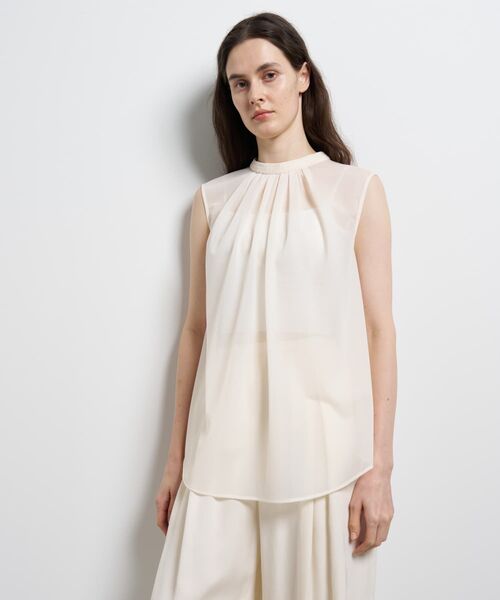 LANVIN en Bleu(ランバンオンブルー)の「シアートリコットバックドレープブラウス(シャツ/ブラウス・レディース・ブルー/オフホワイト/ライトブルー・38)」の7枚目の写真