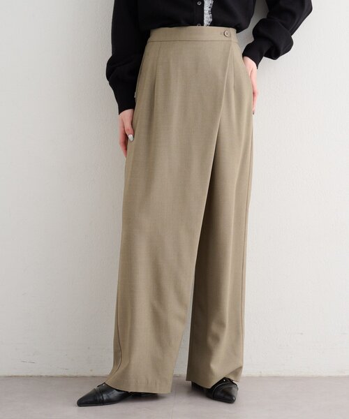 Kastane（カスタネ）の「【一部店舗限定/セットアップ対応/S.Mサイズ展開】B シャンブレーラップスラックス（スラックス・レディース・サックスブルー/ブラック/ベージュ・MEDIUM/SMALL）」の4枚目の写真