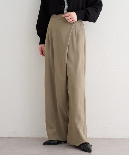 Kastane（カスタネ）の「【一部店舗限定/セットアップ対応/S.Mサイズ展開】B シャンブレーラップスラックス（スラックス・レディース・サックスブルー/ブラック/ベージュ・MEDIUM/SMALL）」の5枚目の写真