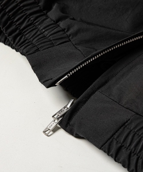 ROARINGRAD(ロアリングラド)の「【ROARINGRAD】26 Crop Track Jacket / 【ロアリングラド】クロップトラックジャケット<着用動画あり>(ナイロンジャケット・メンズ・ブラック/レッド・L/M)」の22枚目の写真