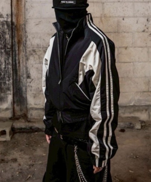 ROARINGRAD(ロアリングラド)の「【ROARINGRAD】26 Crop Track Jacket / 【ロアリングラド】クロップトラックジャケット<着用動画あり>(ナイロンジャケット・メンズ・ブラック/レッド・L/M)」の10枚目の写真