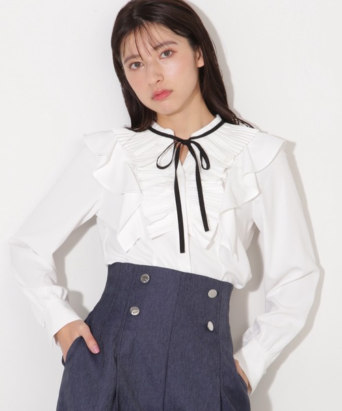 JILL by JILL STUART（ジルバイジルスチュアート）の「プリーツフリルリボンタイブラウス（シャツ/ブラウス・レディース・ブルー/ピンク/ホワイト・FREE）」の2枚目の写真