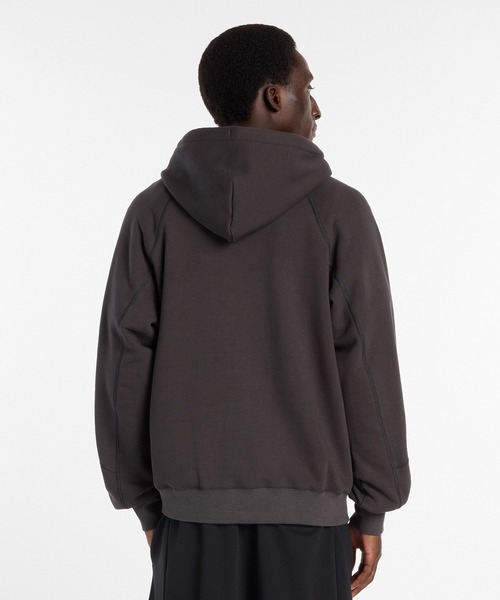 NEW BALANCE(ニューバランス)の「NEW BALANCE NB Grey Regular Fit Hoodie MT61F3LL(パーカー・メンズ・グレー/チャコールグレー・M/L)」の9枚目の写真