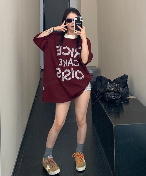 Dalfwin（ダールフィン）の「韓国ファッション RICECAKEレースロゴ半袖Tシャツ（Tシャツ/カットソー・レディース・ブラウン/レッド・FREE）」の11枚目の写真