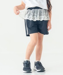 AIMABLE（エマーブル）の「【甘辛MIX・レイヤード風】サイドライン / デニムショートパンツ（100ー140cm）（その他パンツ）」