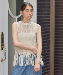 裾フリンジベスト