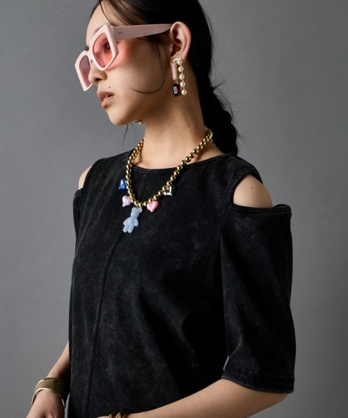 GEVS.（ジェイヴィス）の「オープンショルダーテレコプルオーバー＜大きいサイズ有＞GEVS.（Tシャツ/カットソー・レディース・スミクロ/イエロー・5L/4L/3L/LL/L/M）」の18枚目の写真