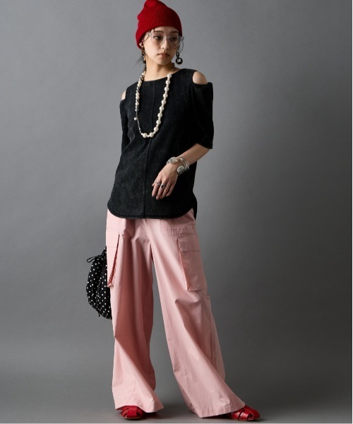 GEVS.（ジェイヴィス）の「オープンショルダーテレコプルオーバー＜大きいサイズ有＞GEVS.（Tシャツ/カットソー・レディース・スミクロ/イエロー・5L/4L/3L/LL/L/M）」の9枚目の写真