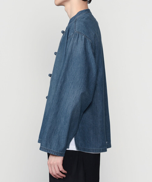 SEDAN ALL-PURPOSE（セダンオールパーパス）の「SEDAN ALL-PURPOSE | ライトデニム カンフーシャツ MEN（シャツ/ブラウス・メンズ・ダークインディゴブルー・M/L/XL）」の8枚目の写真