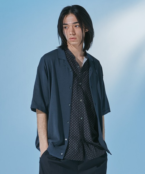 URBAN RESEARCH DOORS（アーバンリサーチドアーズ）の「『UR TECH』 サマシェア ニットカーディガン（カーディガン/ボレロ・メンズ・ネイビー/ベージュ系その他・LARGE/MEDIUM）」の8枚目の写真